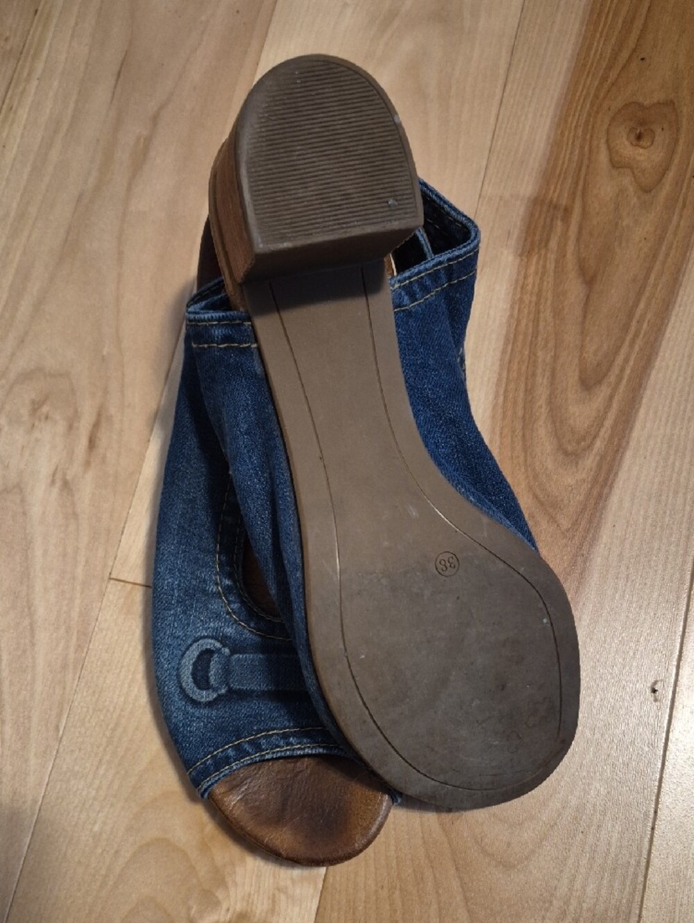 ERSAX Size 7.5 Us (38) Denim Open-Toe Slingback Heels - Blue - Picture 3 of 3